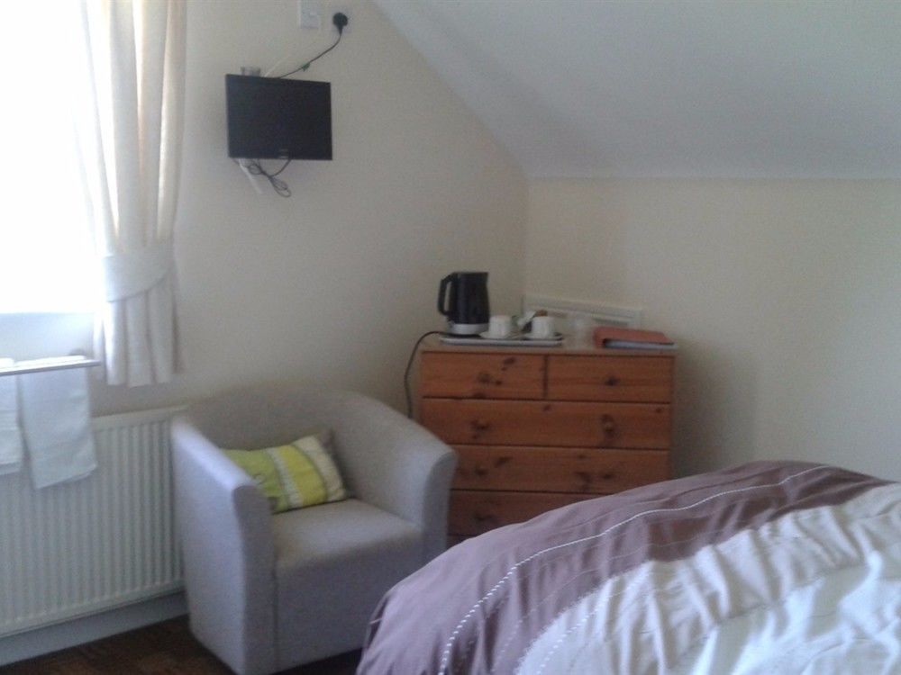 Aaron Bed & Breakfast